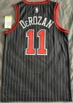 NBA 11 Derozan Chicago Bulls Maillot noir avec stripe